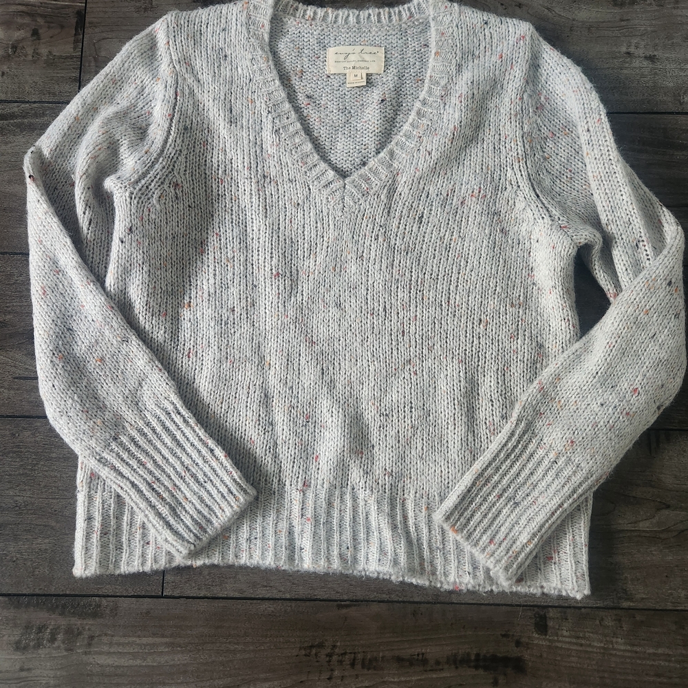 Evy's Tree Michelle Speckled Gray V-Neck Sweater